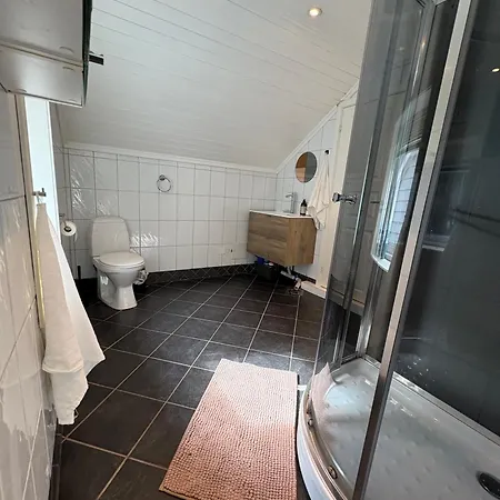 Apartment In The Middle Of In A Real Bergenshus From The 18th Century *